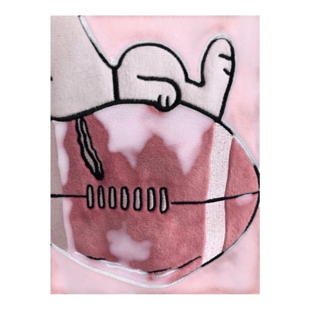 Peanut’s Snoopy football club graphic print pink sweatshirt‎ size medium new - Picture 7 of 15